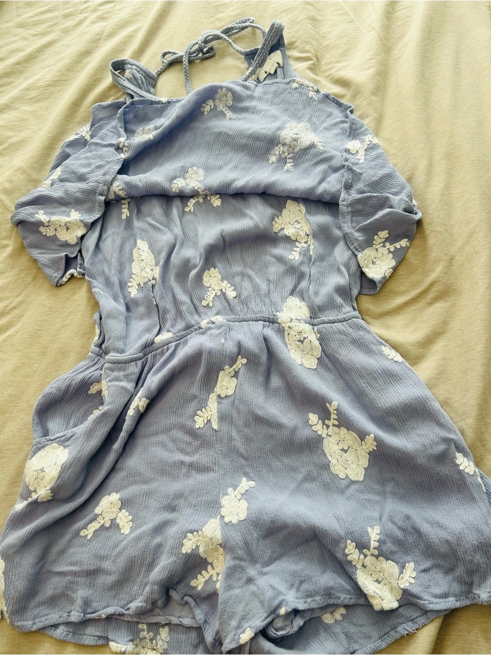 Lost + Wander Light Lavender Embroidered Halter Top - Picture 6 of 10